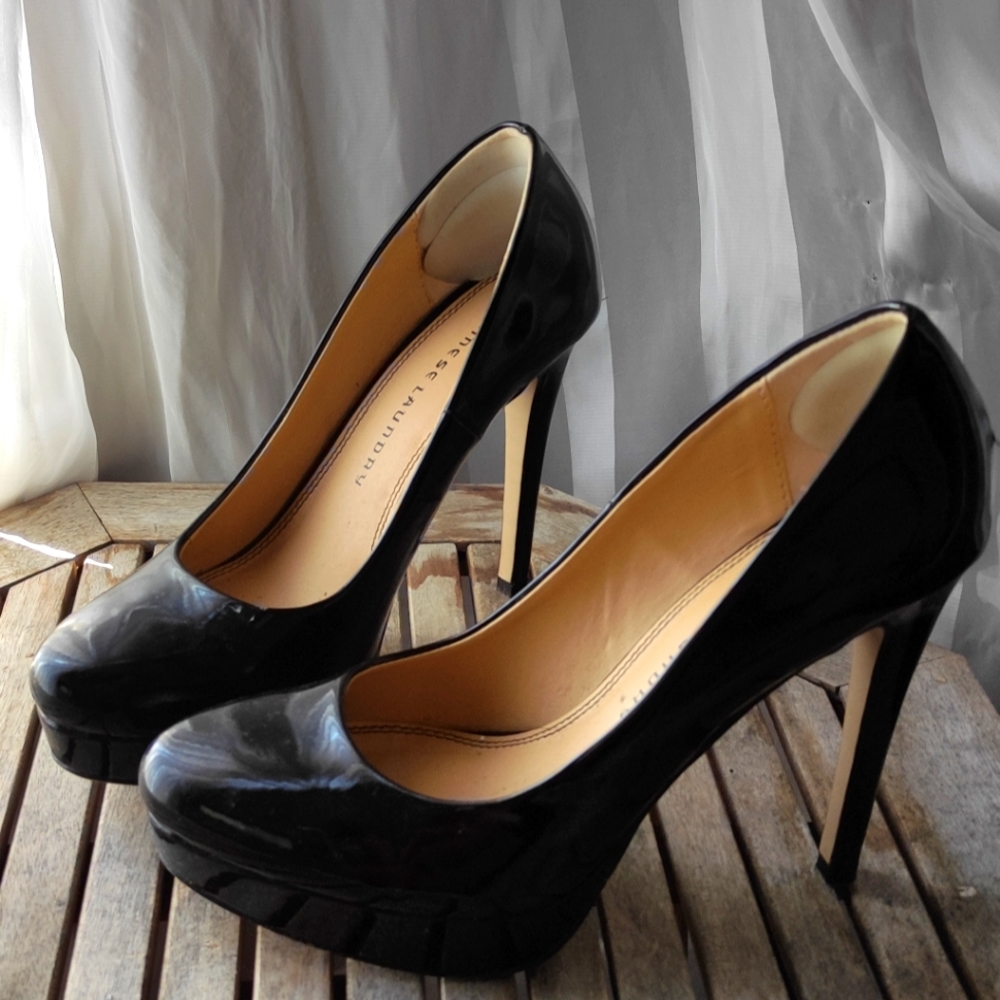 Chinese Laundry Black Heels
